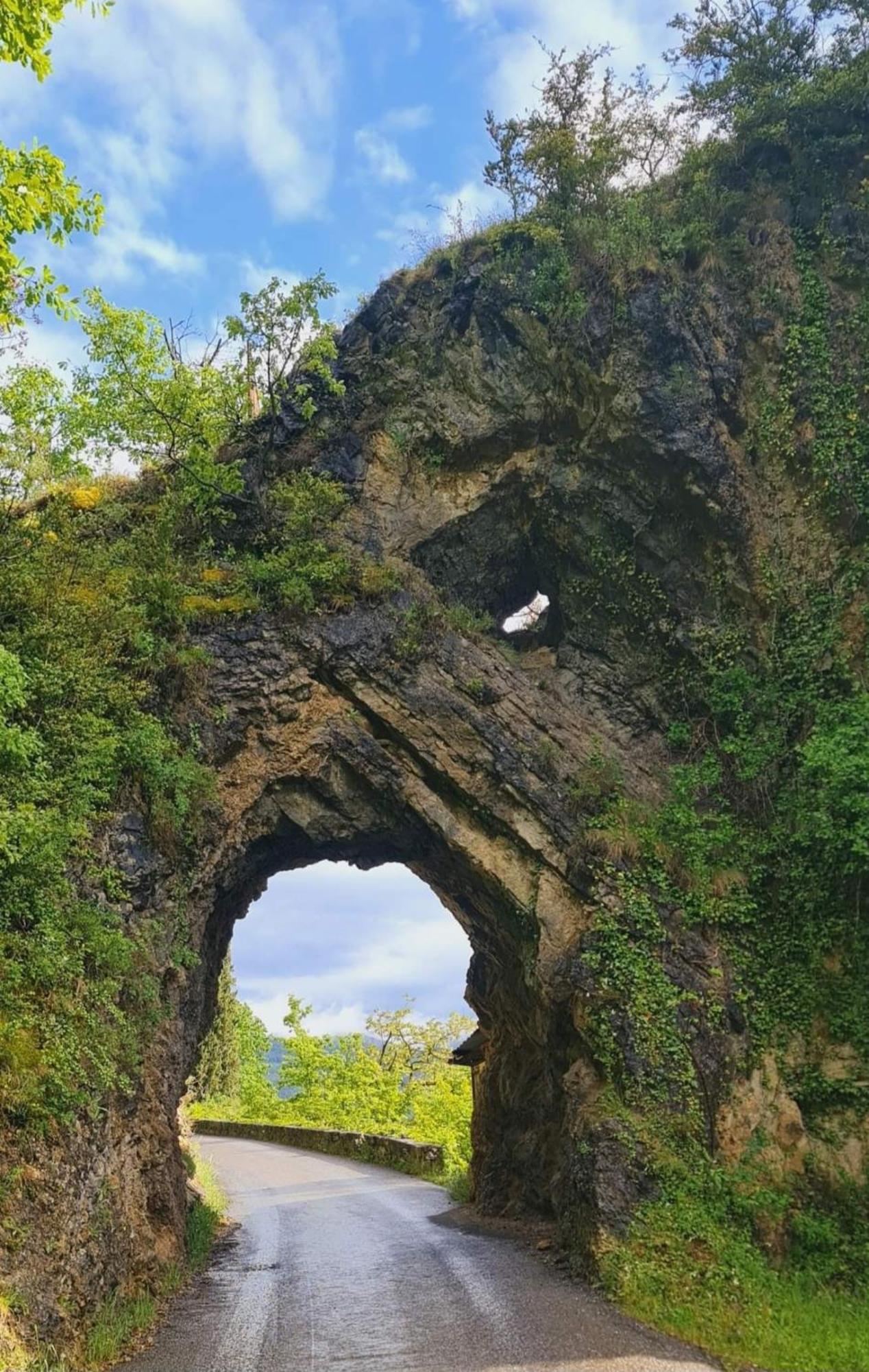 Chambre Aux Gorges De Daluis غيوم المظهر الخارجي الصورة